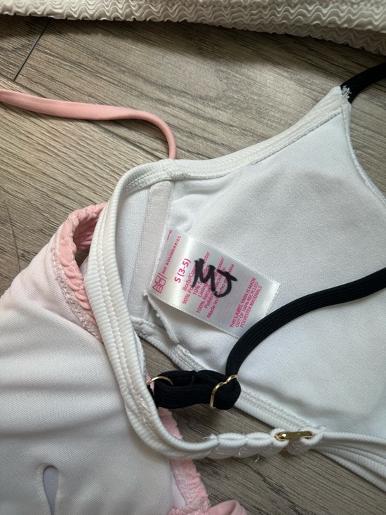 Swim Top Bundle - Picture 8 of 8